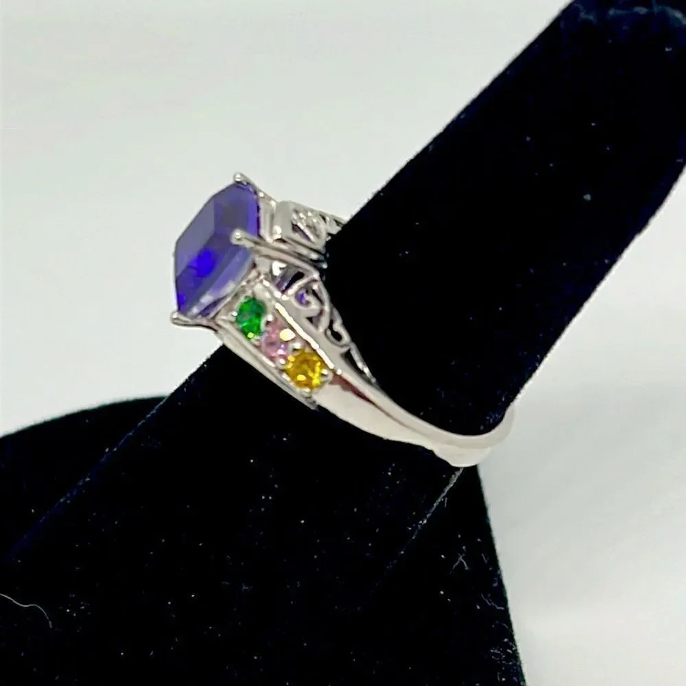 Beautiful Silver Ring With Multiple Colored Stones